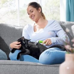 Frisco Deshedding Dog & Cat Brush -Dog Supplies Sale 206892 PT5. AC SS1800 V1680186161