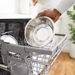 Frisco Triangle Iron Non-Skid Elevated Dog & Cat Bowl -Dog Supplies Sale 257155 PT6. AC SS1800 V1615939314